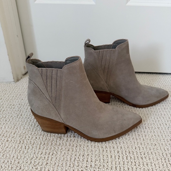 Suede booties - Picture 3 of 4